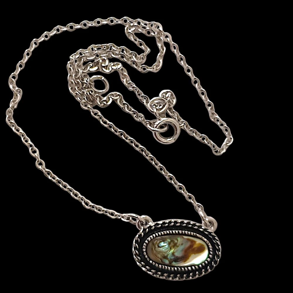 Sarah Coventry Abalone Necklace Vintage 70s Antiqued‎ Silver Tone Sea Treasure